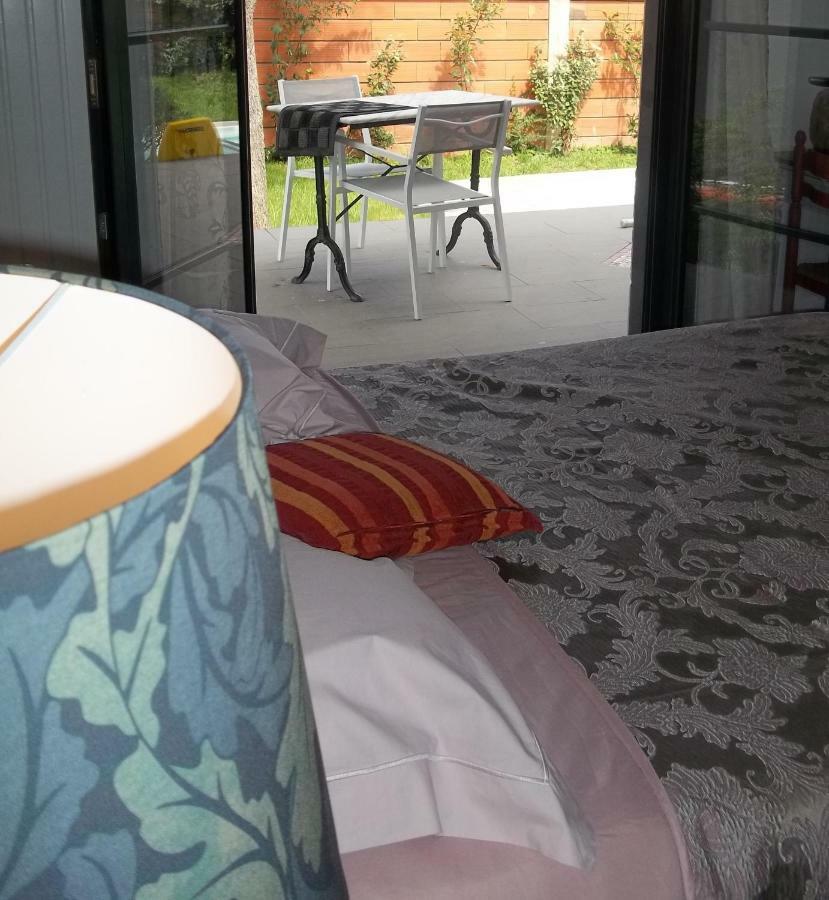 Toulouse Metropole Chambre Privée de Luxe - SDB WC privée Terrasse Piscine Aqua Bike Privées Cugnaux Esterno foto